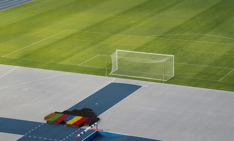 competitive analysis of numbers